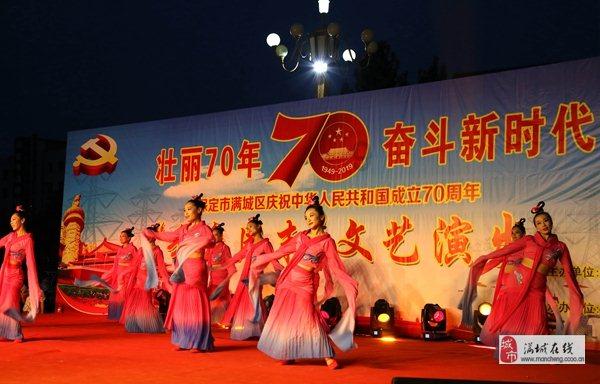 近200家跌停，“宁王”大涨近8%也没撑住创业板指！市场离止跌还有多远？